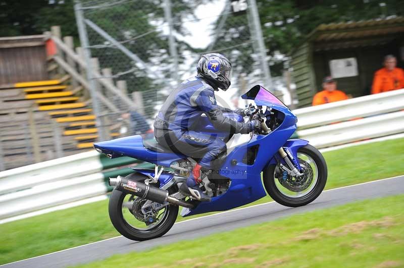 Motorcycle action photographs;Trackday digital images;cadwell;cadwell park photographs;event digital images;eventdigitalimages;motor racing louth lincolnshire;no limits trackdays;peter wileman photography;trackday;trackday photos