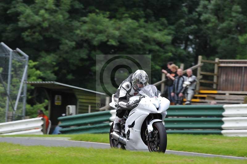 Motorcycle action photographs;Trackday digital images;cadwell;cadwell park photographs;event digital images;eventdigitalimages;motor racing louth lincolnshire;no limits trackdays;peter wileman photography;trackday;trackday photos