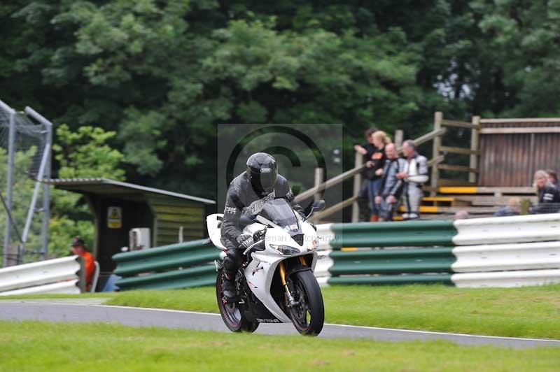 Motorcycle action photographs;Trackday digital images;cadwell;cadwell park photographs;event digital images;eventdigitalimages;motor racing louth lincolnshire;no limits trackdays;peter wileman photography;trackday;trackday photos