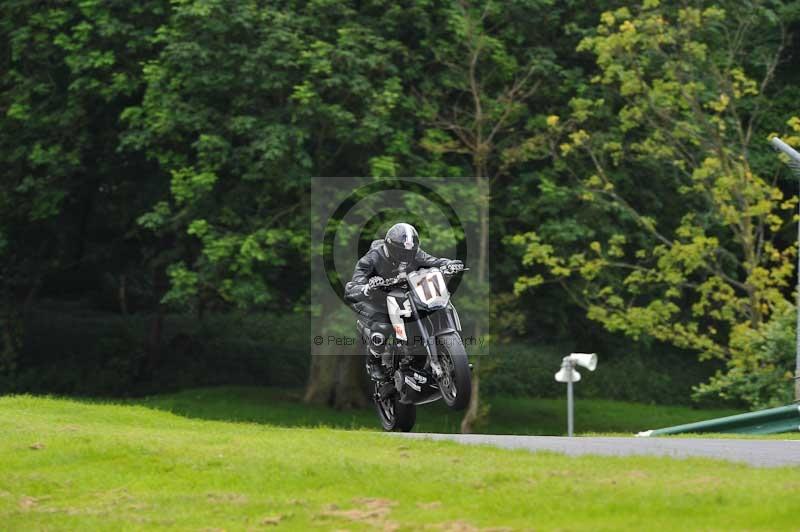 Motorcycle action photographs;Trackday digital images;cadwell;cadwell park photographs;event digital images;eventdigitalimages;motor racing louth lincolnshire;no limits trackdays;peter wileman photography;trackday;trackday photos