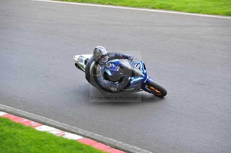 Motorcycle action photographs;Trackday digital images;cadwell;cadwell park photographs;event digital images;eventdigitalimages;motor racing louth lincolnshire;no limits trackdays;peter wileman photography;trackday;trackday photos