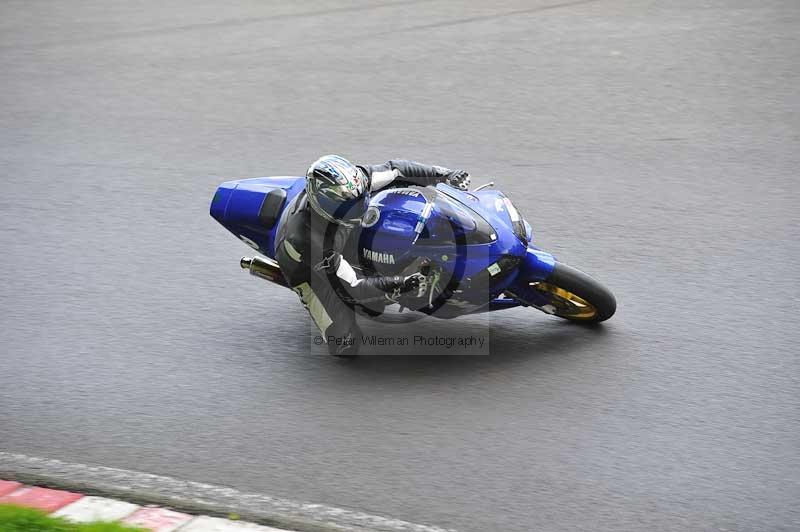 Motorcycle action photographs;Trackday digital images;cadwell;cadwell park photographs;event digital images;eventdigitalimages;motor racing louth lincolnshire;no limits trackdays;peter wileman photography;trackday;trackday photos