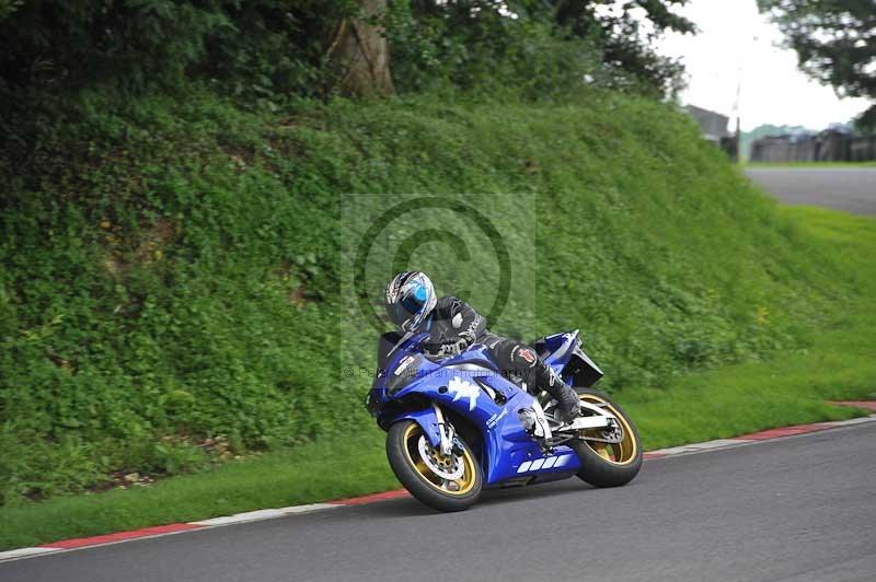 Motorcycle action photographs;Trackday digital images;cadwell;cadwell park photographs;event digital images;eventdigitalimages;motor racing louth lincolnshire;no limits trackdays;peter wileman photography;trackday;trackday photos