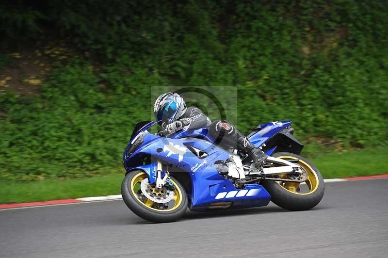 Motorcycle action photographs;Trackday digital images;cadwell;cadwell park photographs;event digital images;eventdigitalimages;motor racing louth lincolnshire;no limits trackdays;peter wileman photography;trackday;trackday photos