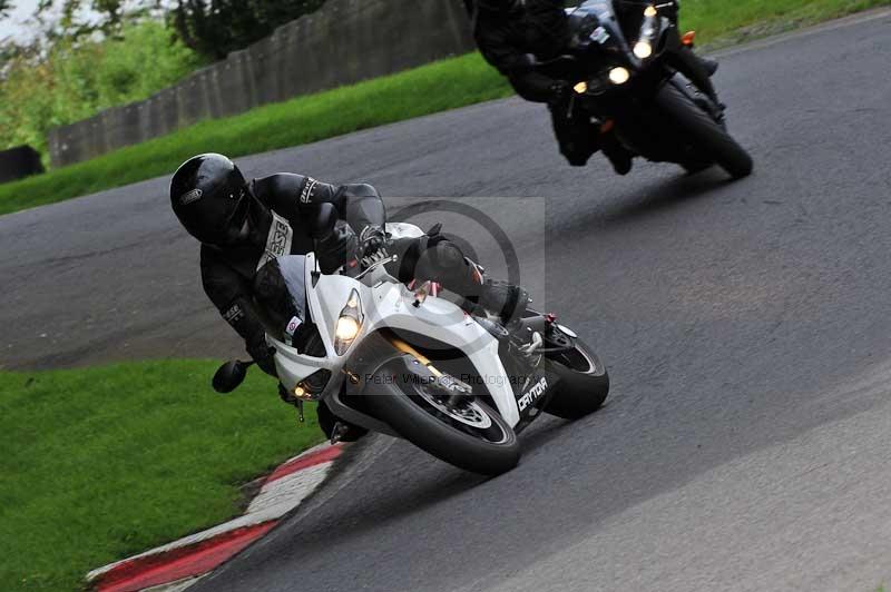 Motorcycle action photographs;Trackday digital images;cadwell;cadwell park photographs;event digital images;eventdigitalimages;motor racing louth lincolnshire;no limits trackdays;peter wileman photography;trackday;trackday photos