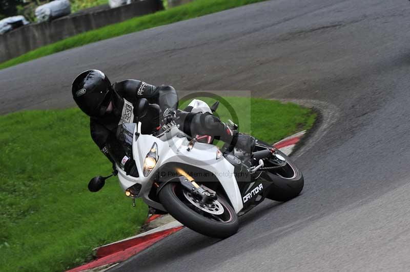 Motorcycle action photographs;Trackday digital images;cadwell;cadwell park photographs;event digital images;eventdigitalimages;motor racing louth lincolnshire;no limits trackdays;peter wileman photography;trackday;trackday photos