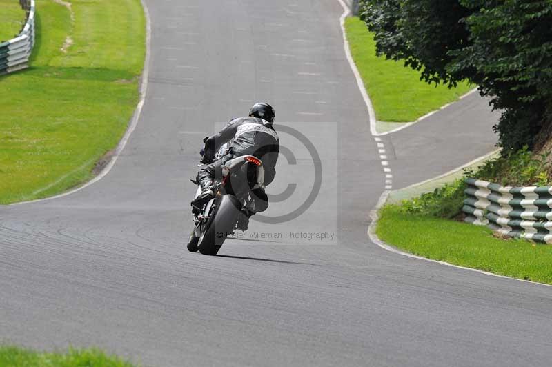 Motorcycle action photographs;Trackday digital images;cadwell;cadwell park photographs;event digital images;eventdigitalimages;motor racing louth lincolnshire;no limits trackdays;peter wileman photography;trackday;trackday photos