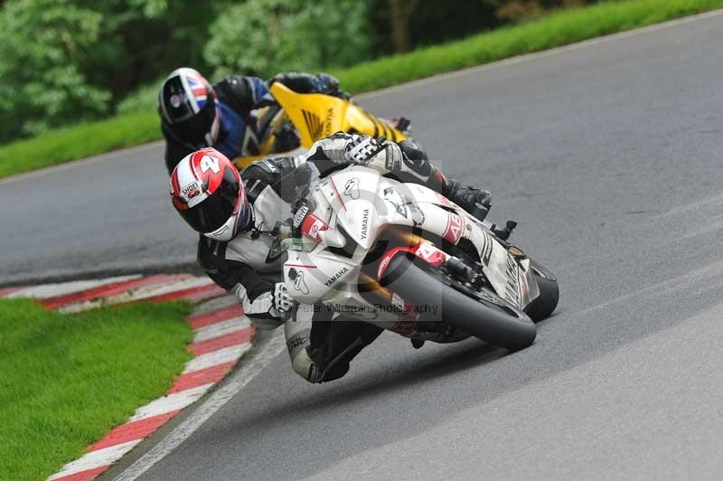 Motorcycle action photographs;Trackday digital images;cadwell;cadwell park photographs;event digital images;eventdigitalimages;motor racing louth lincolnshire;no limits trackdays;peter wileman photography;trackday;trackday photos