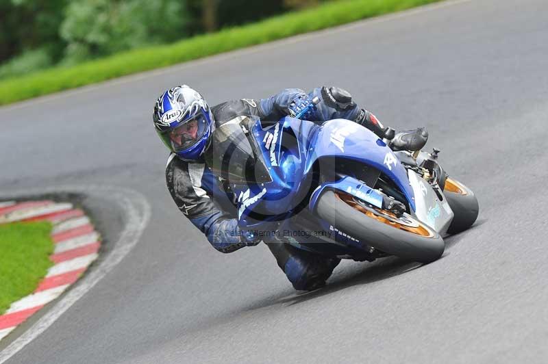 Motorcycle action photographs;Trackday digital images;cadwell;cadwell park photographs;event digital images;eventdigitalimages;motor racing louth lincolnshire;no limits trackdays;peter wileman photography;trackday;trackday photos