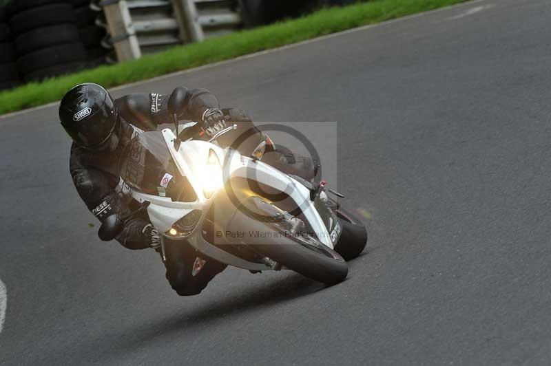 Motorcycle action photographs;Trackday digital images;cadwell;cadwell park photographs;event digital images;eventdigitalimages;motor racing louth lincolnshire;no limits trackdays;peter wileman photography;trackday;trackday photos