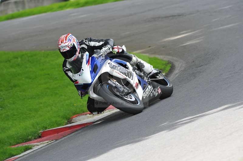 Motorcycle action photographs;Trackday digital images;cadwell;cadwell park photographs;event digital images;eventdigitalimages;motor racing louth lincolnshire;no limits trackdays;peter wileman photography;trackday;trackday photos