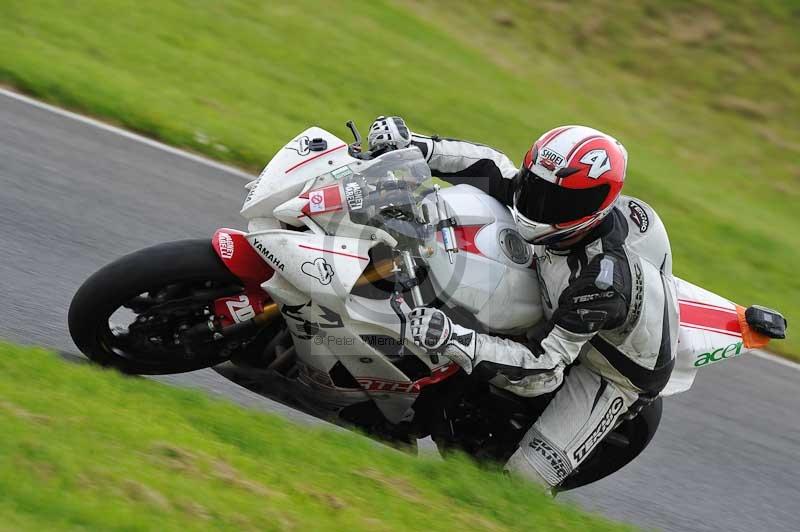 Motorcycle action photographs;Trackday digital images;cadwell;cadwell park photographs;event digital images;eventdigitalimages;motor racing louth lincolnshire;no limits trackdays;peter wileman photography;trackday;trackday photos