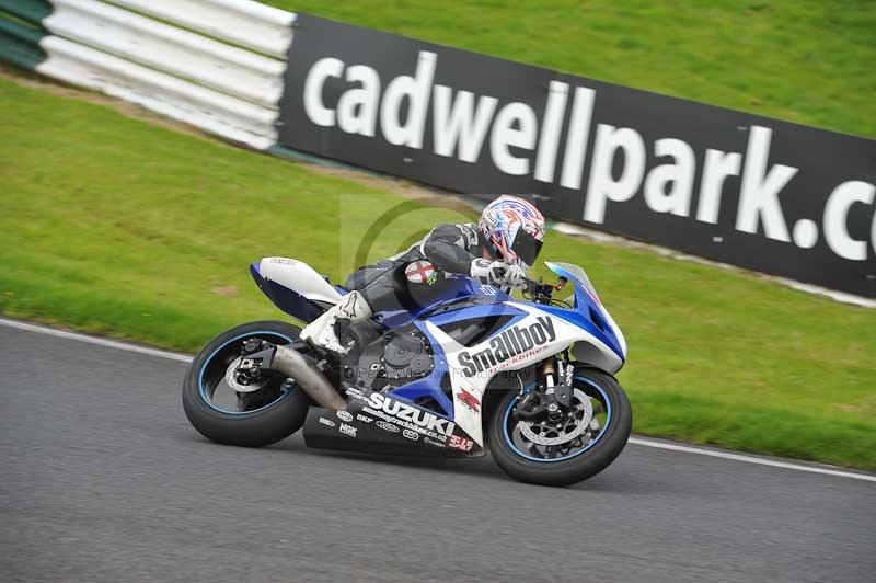 Motorcycle action photographs;Trackday digital images;cadwell;cadwell park photographs;event digital images;eventdigitalimages;motor racing louth lincolnshire;no limits trackdays;peter wileman photography;trackday;trackday photos