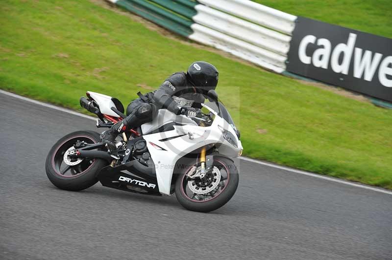 Motorcycle action photographs;Trackday digital images;cadwell;cadwell park photographs;event digital images;eventdigitalimages;motor racing louth lincolnshire;no limits trackdays;peter wileman photography;trackday;trackday photos