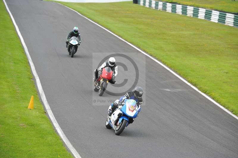 Motorcycle action photographs;Trackday digital images;cadwell;cadwell park photographs;event digital images;eventdigitalimages;motor racing louth lincolnshire;no limits trackdays;peter wileman photography;trackday;trackday photos