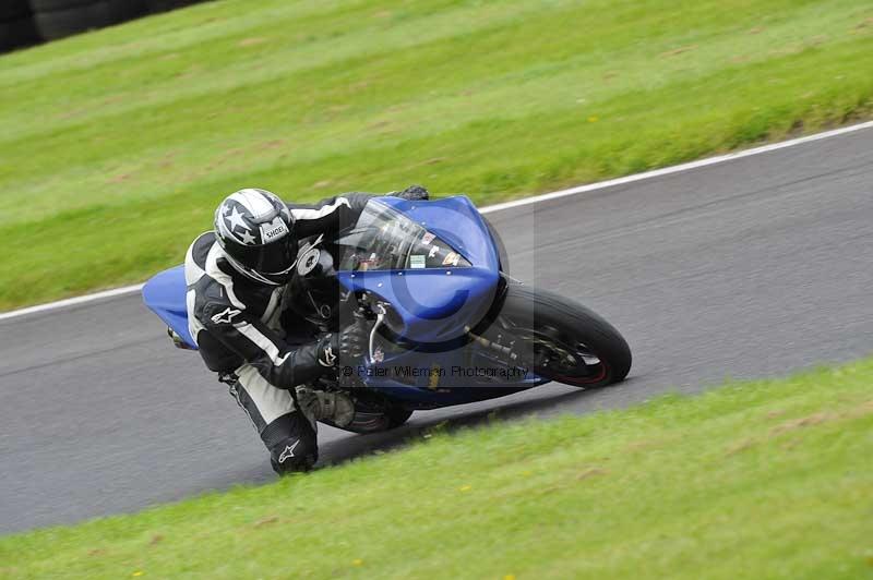 Motorcycle action photographs;Trackday digital images;cadwell;cadwell park photographs;event digital images;eventdigitalimages;motor racing louth lincolnshire;no limits trackdays;peter wileman photography;trackday;trackday photos