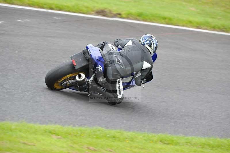 Motorcycle action photographs;Trackday digital images;cadwell;cadwell park photographs;event digital images;eventdigitalimages;motor racing louth lincolnshire;no limits trackdays;peter wileman photography;trackday;trackday photos