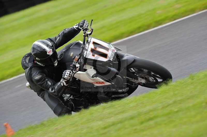 Motorcycle action photographs;Trackday digital images;cadwell;cadwell park photographs;event digital images;eventdigitalimages;motor racing louth lincolnshire;no limits trackdays;peter wileman photography;trackday;trackday photos