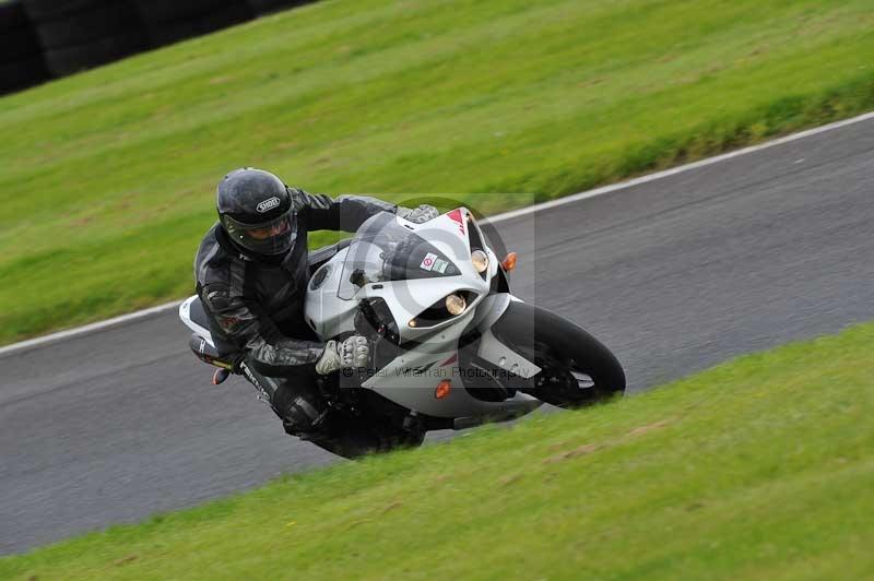 Motorcycle action photographs;Trackday digital images;cadwell;cadwell park photographs;event digital images;eventdigitalimages;motor racing louth lincolnshire;no limits trackdays;peter wileman photography;trackday;trackday photos