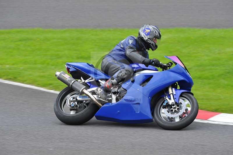 Motorcycle action photographs;Trackday digital images;cadwell;cadwell park photographs;event digital images;eventdigitalimages;motor racing louth lincolnshire;no limits trackdays;peter wileman photography;trackday;trackday photos