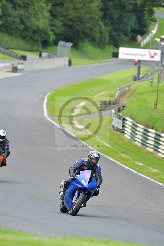 Motorcycle action photographs;Trackday digital images;cadwell;cadwell park photographs;event digital images;eventdigitalimages;motor racing louth lincolnshire;no limits trackdays;peter wileman photography;trackday;trackday photos