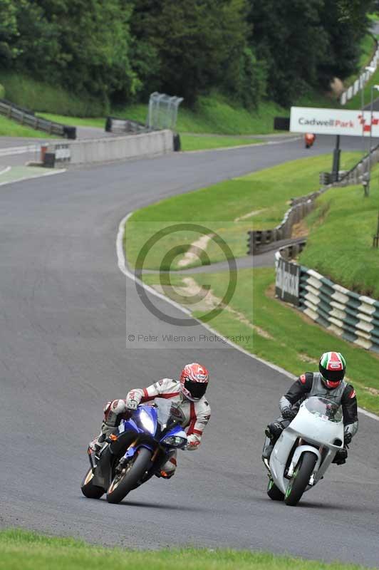 Motorcycle action photographs;Trackday digital images;cadwell;cadwell park photographs;event digital images;eventdigitalimages;motor racing louth lincolnshire;no limits trackdays;peter wileman photography;trackday;trackday photos