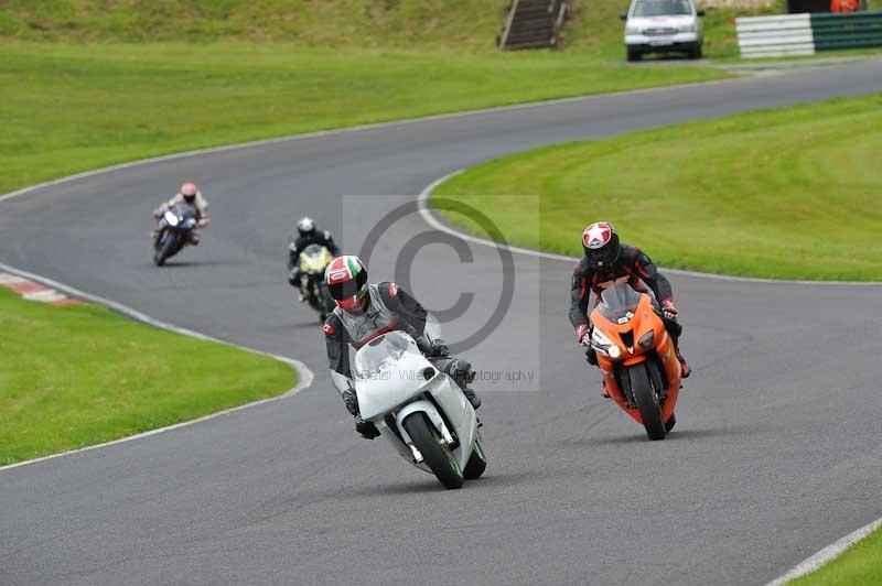 Motorcycle action photographs;Trackday digital images;cadwell;cadwell park photographs;event digital images;eventdigitalimages;motor racing louth lincolnshire;no limits trackdays;peter wileman photography;trackday;trackday photos