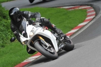 Motorcycle-action-photographs;Trackday-digital-images;cadwell;cadwell-park-photographs;event-digital-images;eventdigitalimages;motor-racing-louth-lincolnshire;no-limits-trackdays;peter-wileman-photography;trackday;trackday-photos