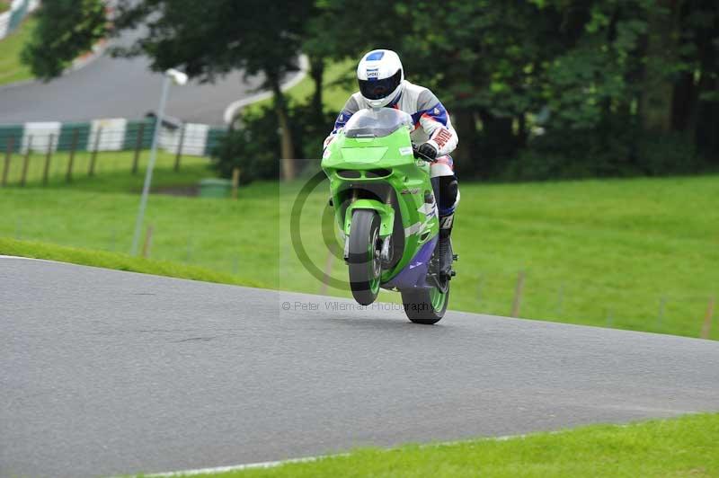 Motorcycle action photographs;Trackday digital images;cadwell;cadwell park photographs;event digital images;eventdigitalimages;motor racing louth lincolnshire;no limits trackdays;peter wileman photography;trackday;trackday photos