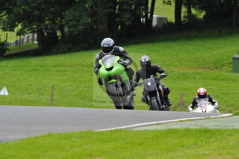 Motorcycle action photographs;Trackday digital images;cadwell;cadwell park photographs;event digital images;eventdigitalimages;motor racing louth lincolnshire;no limits trackdays;peter wileman photography;trackday;trackday photos