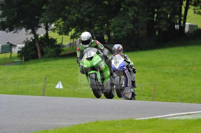 Motorcycle action photographs;Trackday digital images;cadwell;cadwell park photographs;event digital images;eventdigitalimages;motor racing louth lincolnshire;no limits trackdays;peter wileman photography;trackday;trackday photos