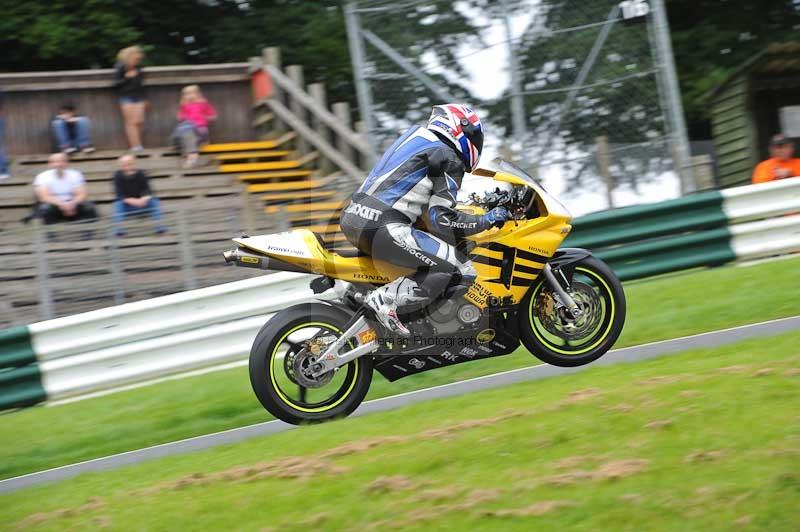 Motorcycle action photographs;Trackday digital images;cadwell;cadwell park photographs;event digital images;eventdigitalimages;motor racing louth lincolnshire;no limits trackdays;peter wileman photography;trackday;trackday photos