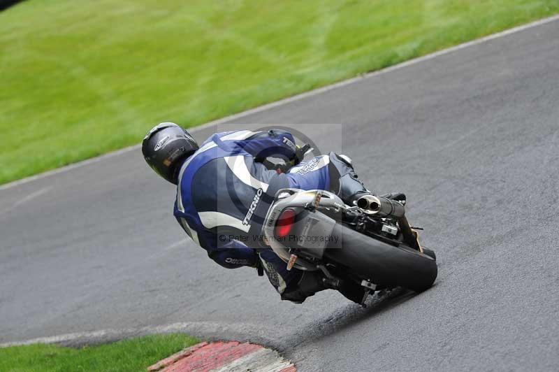 Motorcycle action photographs;Trackday digital images;cadwell;cadwell park photographs;event digital images;eventdigitalimages;motor racing louth lincolnshire;no limits trackdays;peter wileman photography;trackday;trackday photos