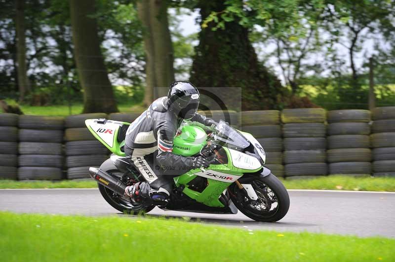 Motorcycle action photographs;Trackday digital images;cadwell;cadwell park photographs;event digital images;eventdigitalimages;motor racing louth lincolnshire;no limits trackdays;peter wileman photography;trackday;trackday photos