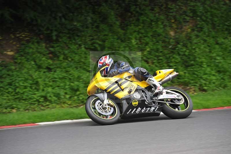 Motorcycle action photographs;Trackday digital images;cadwell;cadwell park photographs;event digital images;eventdigitalimages;motor racing louth lincolnshire;no limits trackdays;peter wileman photography;trackday;trackday photos