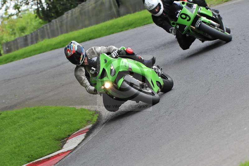 Motorcycle action photographs;Trackday digital images;cadwell;cadwell park photographs;event digital images;eventdigitalimages;motor racing louth lincolnshire;no limits trackdays;peter wileman photography;trackday;trackday photos