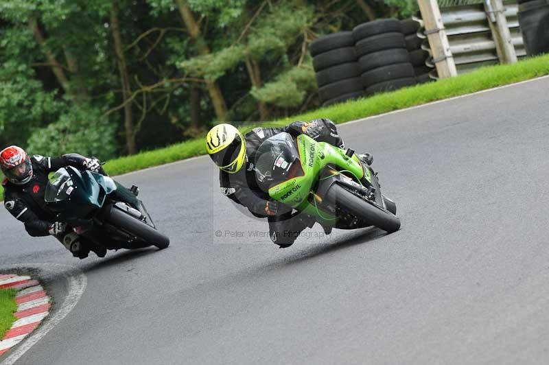 Motorcycle action photographs;Trackday digital images;cadwell;cadwell park photographs;event digital images;eventdigitalimages;motor racing louth lincolnshire;no limits trackdays;peter wileman photography;trackday;trackday photos