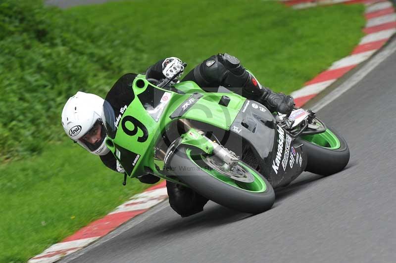 Motorcycle action photographs;Trackday digital images;cadwell;cadwell park photographs;event digital images;eventdigitalimages;motor racing louth lincolnshire;no limits trackdays;peter wileman photography;trackday;trackday photos