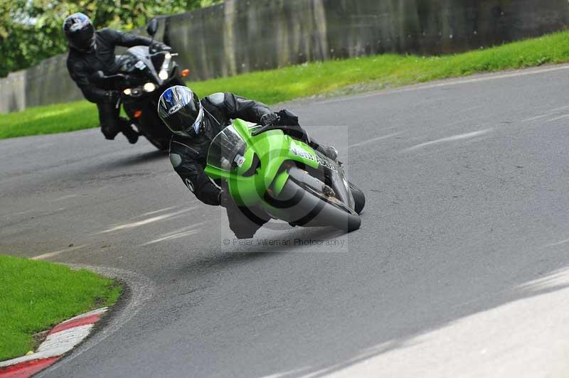 Motorcycle action photographs;Trackday digital images;cadwell;cadwell park photographs;event digital images;eventdigitalimages;motor racing louth lincolnshire;no limits trackdays;peter wileman photography;trackday;trackday photos