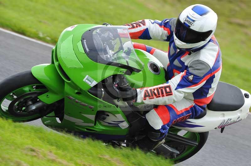 Motorcycle action photographs;Trackday digital images;cadwell;cadwell park photographs;event digital images;eventdigitalimages;motor racing louth lincolnshire;no limits trackdays;peter wileman photography;trackday;trackday photos