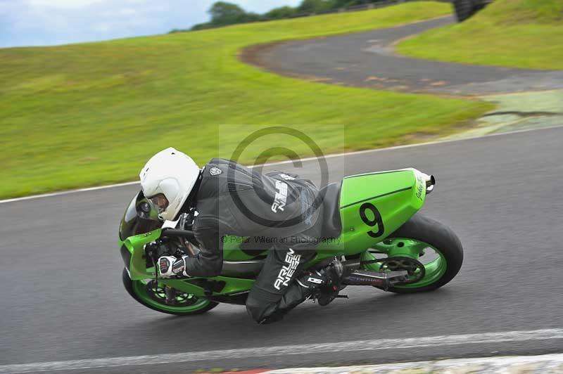 Motorcycle action photographs;Trackday digital images;cadwell;cadwell park photographs;event digital images;eventdigitalimages;motor racing louth lincolnshire;no limits trackdays;peter wileman photography;trackday;trackday photos