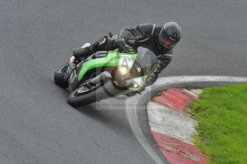 Motorcycle action photographs;Trackday digital images;cadwell;cadwell park photographs;event digital images;eventdigitalimages;motor racing louth lincolnshire;no limits trackdays;peter wileman photography;trackday;trackday photos