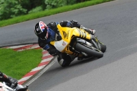 Motorcycle-action-photographs;Trackday-digital-images;cadwell;cadwell-park-photographs;event-digital-images;eventdigitalimages;motor-racing-louth-lincolnshire;no-limits-trackdays;peter-wileman-photography;trackday;trackday-photos