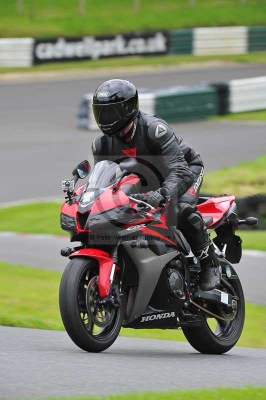 Motorcycle action photographs;Trackday digital images;cadwell;cadwell park photographs;event digital images;eventdigitalimages;motor racing louth lincolnshire;no limits trackdays;peter wileman photography;trackday;trackday photos