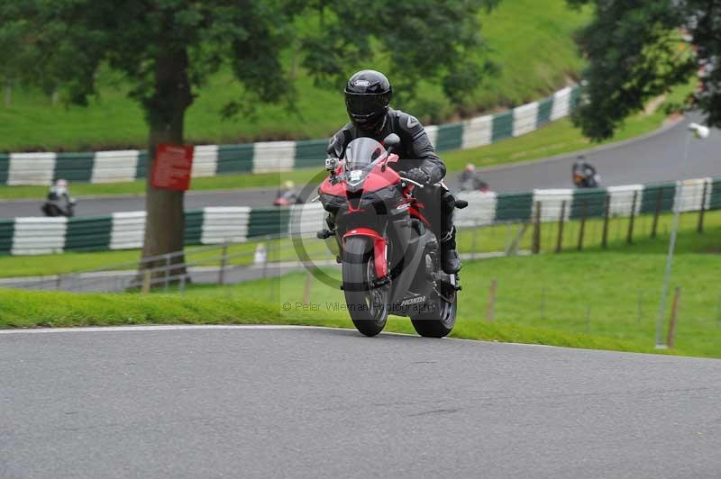 Motorcycle action photographs;Trackday digital images;cadwell;cadwell park photographs;event digital images;eventdigitalimages;motor racing louth lincolnshire;no limits trackdays;peter wileman photography;trackday;trackday photos