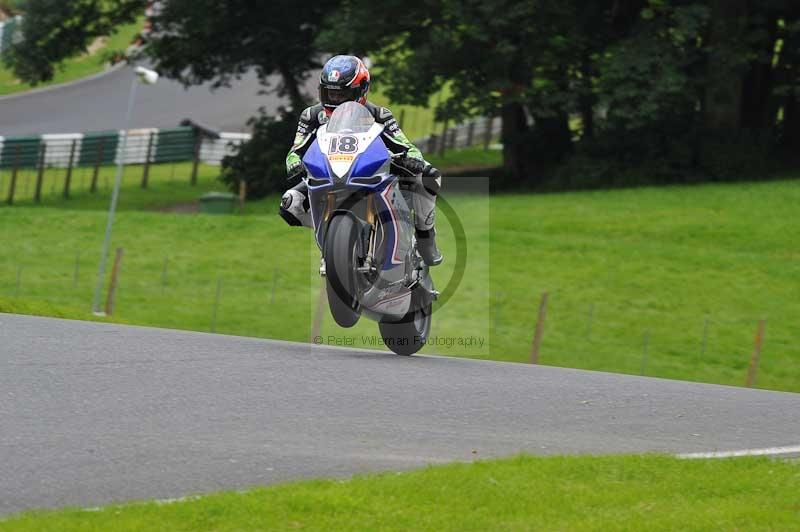 Motorcycle action photographs;Trackday digital images;cadwell;cadwell park photographs;event digital images;eventdigitalimages;motor racing louth lincolnshire;no limits trackdays;peter wileman photography;trackday;trackday photos