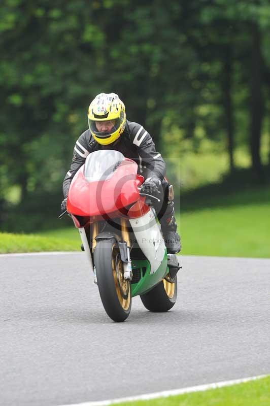 Motorcycle action photographs;Trackday digital images;cadwell;cadwell park photographs;event digital images;eventdigitalimages;motor racing louth lincolnshire;no limits trackdays;peter wileman photography;trackday;trackday photos