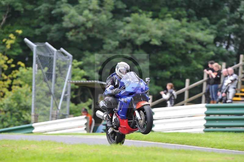 Motorcycle action photographs;Trackday digital images;cadwell;cadwell park photographs;event digital images;eventdigitalimages;motor racing louth lincolnshire;no limits trackdays;peter wileman photography;trackday;trackday photos