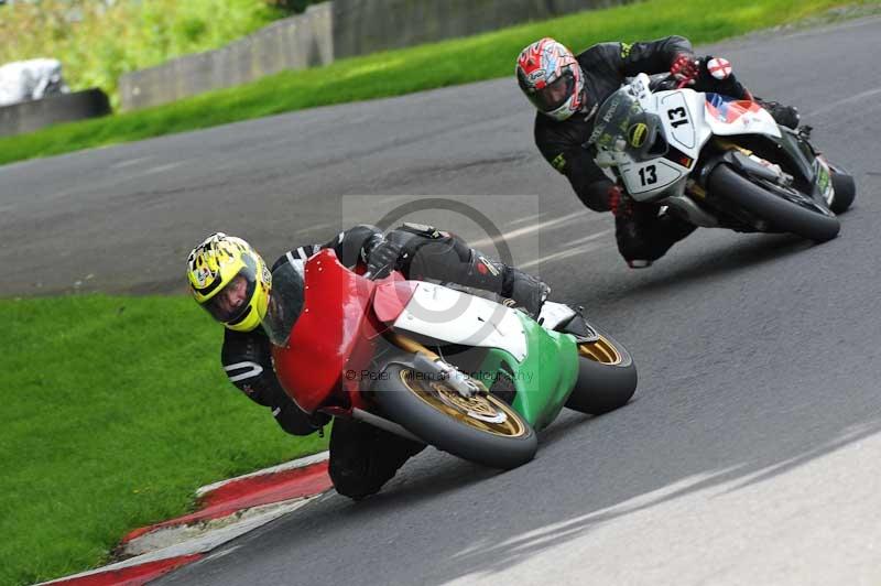 Motorcycle action photographs;Trackday digital images;cadwell;cadwell park photographs;event digital images;eventdigitalimages;motor racing louth lincolnshire;no limits trackdays;peter wileman photography;trackday;trackday photos