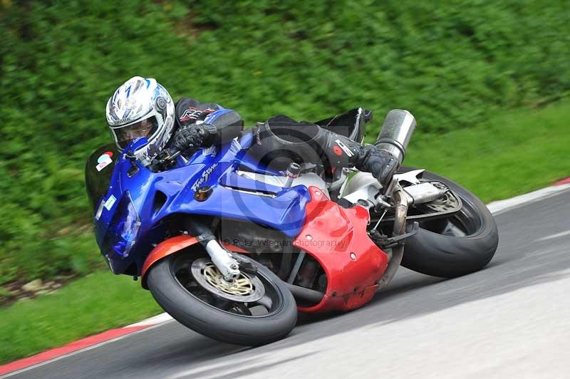 Motorcycle action photographs;Trackday digital images;cadwell;cadwell park photographs;event digital images;eventdigitalimages;motor racing louth lincolnshire;no limits trackdays;peter wileman photography;trackday;trackday photos